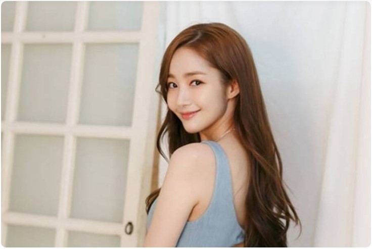 Park Min Young Ahli Pernikahan Kontrak di Poster Teaser Baru Love In Contract